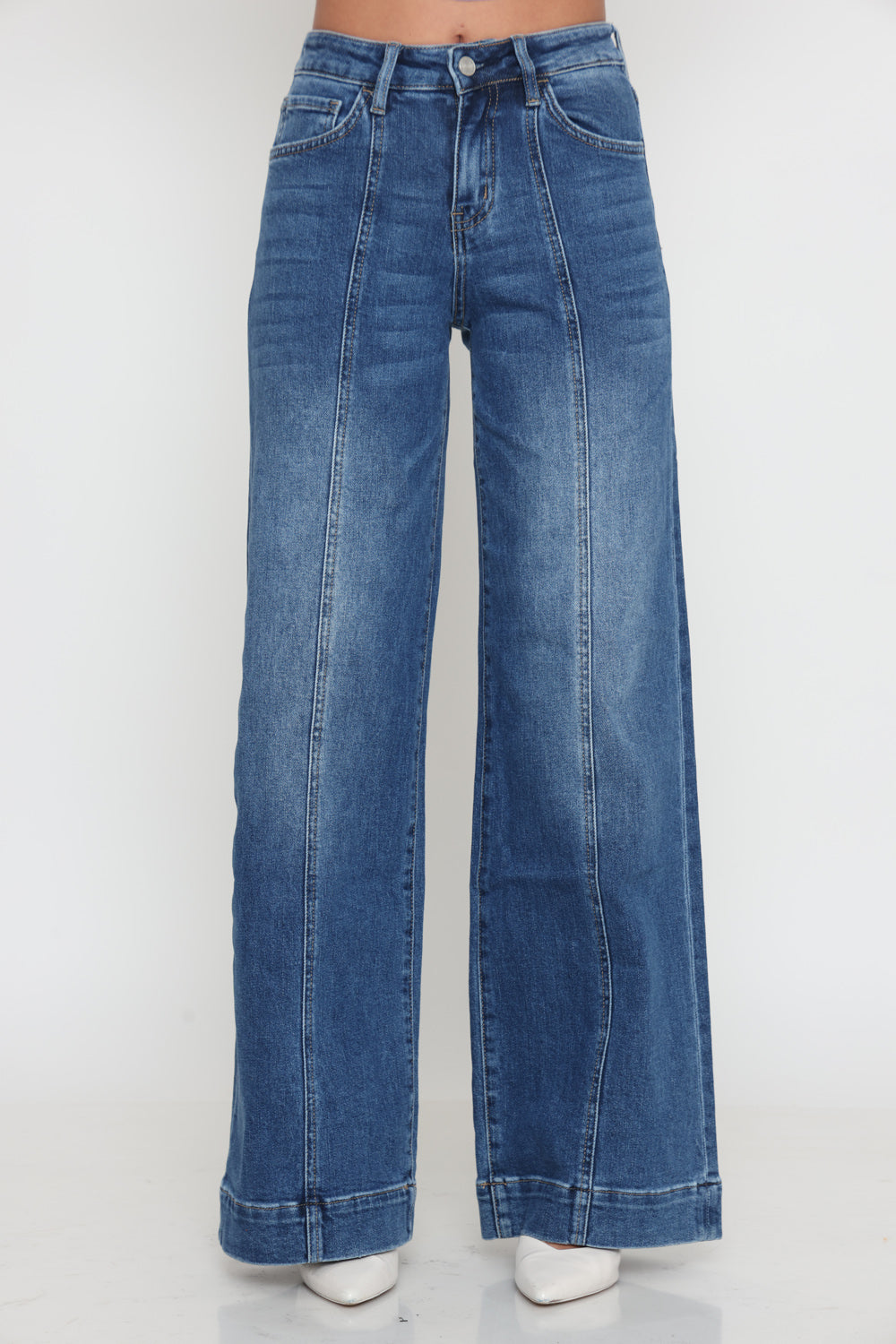 Fly monkey ג׳ינס לינה